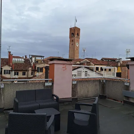 Piazza Pola Apartment *